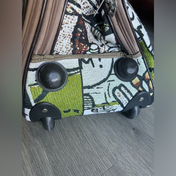 Mickey Mouse duffel weekend rolling bag for a short trip. - Picture 3 of 13